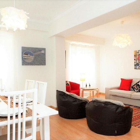 Family Central Apartment In Sao Pedro Do Estoril Экстерьер фото