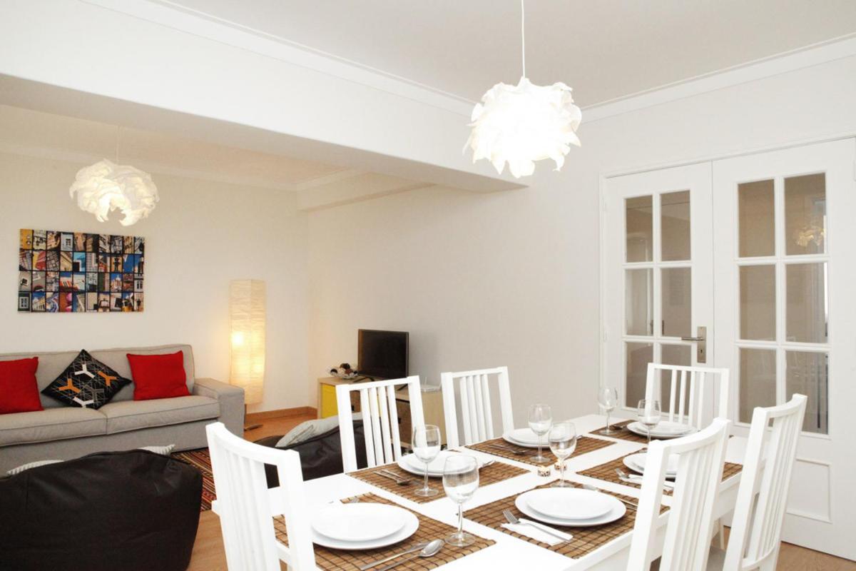 Family Central Apartment In Sao Pedro Do Estoril Экстерьер фото
