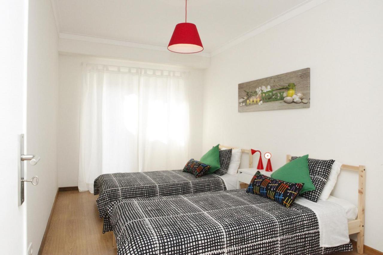 Family Central Apartment In Sao Pedro Do Estoril Экстерьер фото