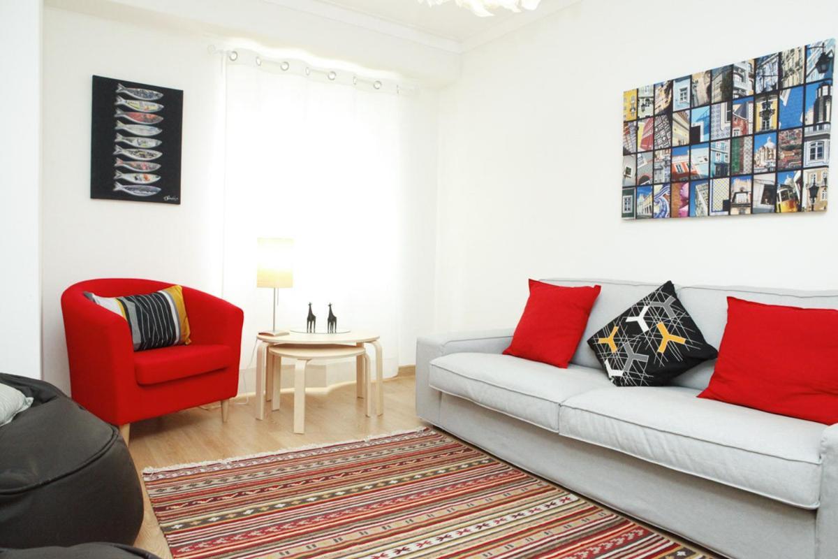 Family Central Apartment In Sao Pedro Do Estoril Экстерьер фото