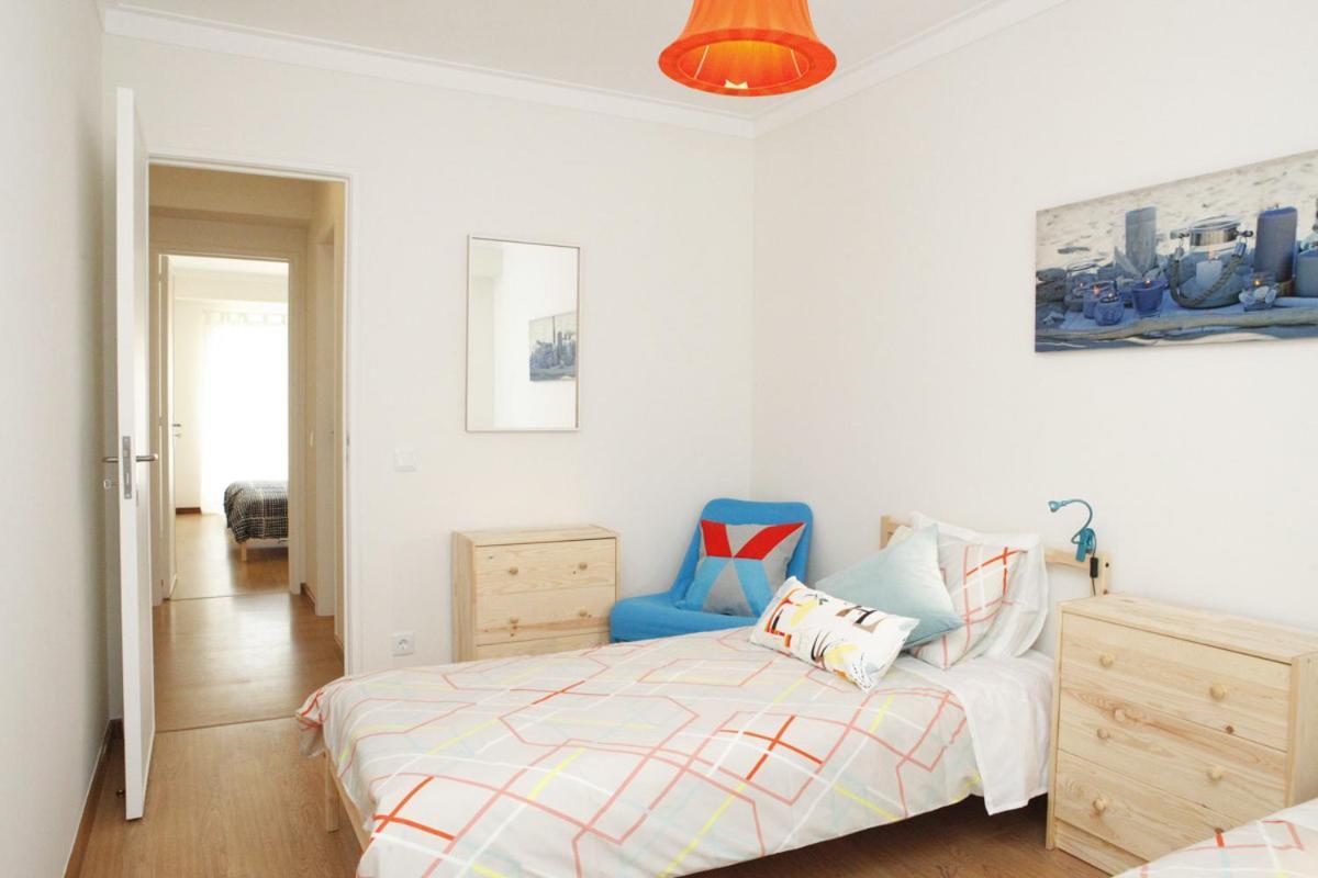 Family Central Apartment In Sao Pedro Do Estoril Экстерьер фото