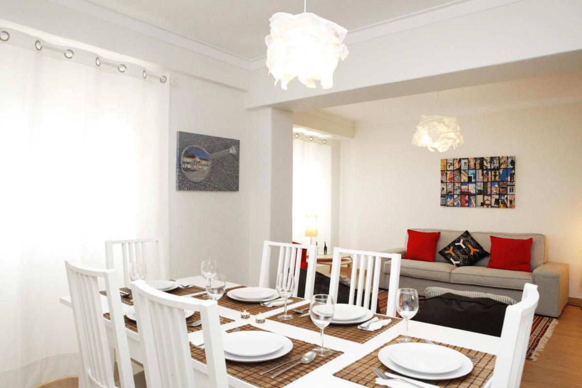 Family Central Apartment In Sao Pedro Do Estoril Экстерьер фото